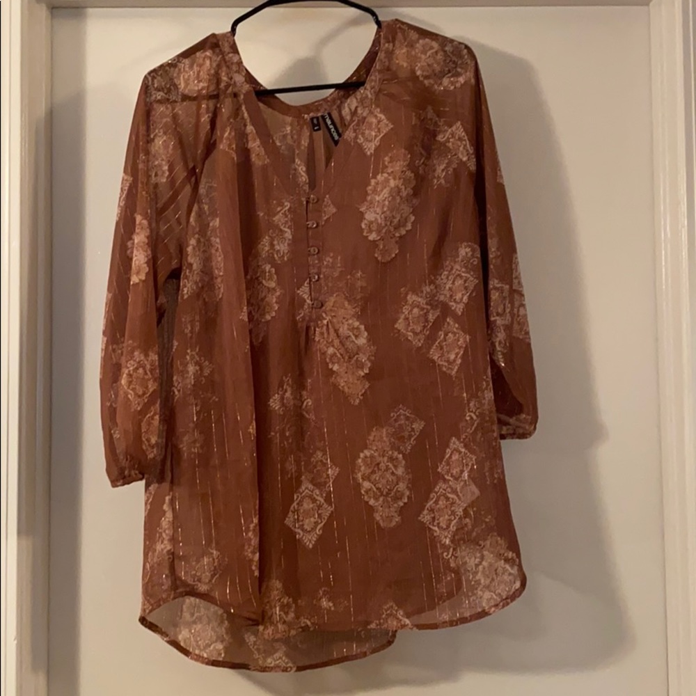 Maurices shirt